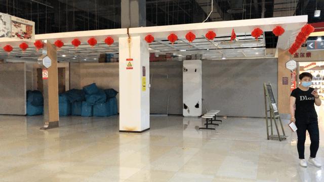 生意惨淡!店铺关门!徐州卜蜂莲花,怎么变成现在这样了?