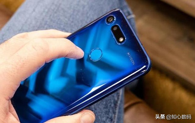 荣耀v20huaweikirin980处理器,荣耀v20首发价