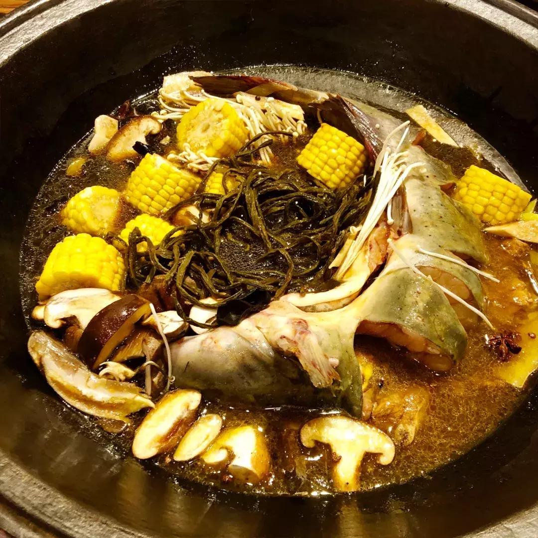 年夜饭大赏舌尖上的新年,各地年夜饭比拼吃什么才算有年味