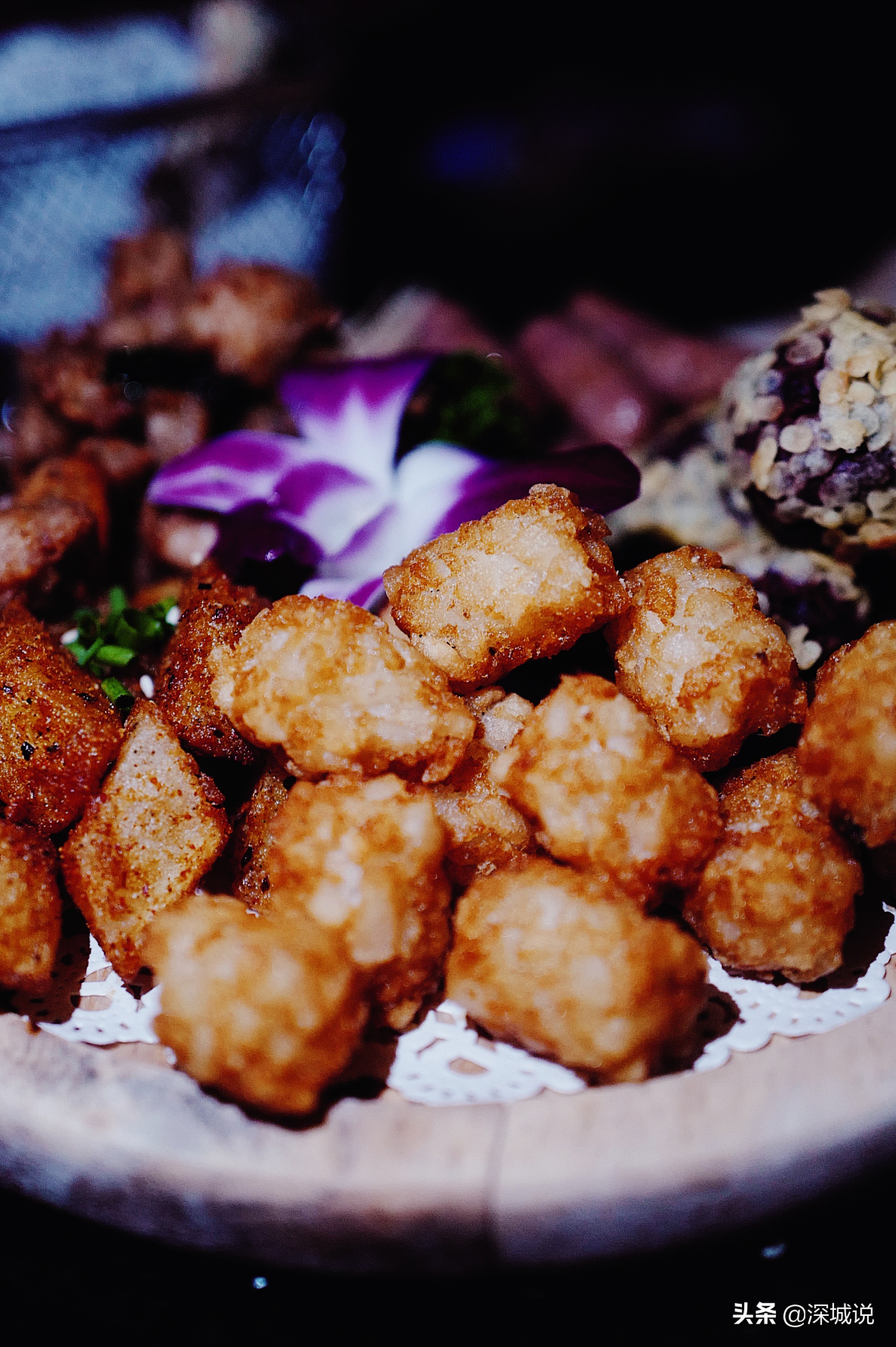 都说纯k是被ktv耽误的美食城,随便点了几道小吃后,我信了