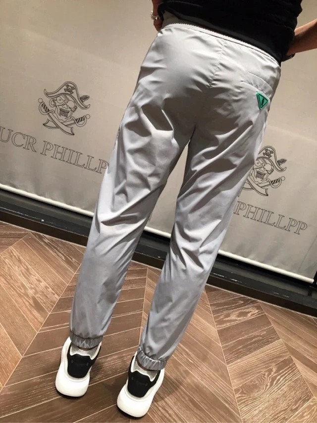 普拉达官方裤子,普拉达的裤子什么价位