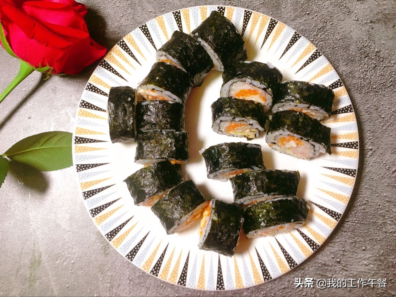 教做寿司的视频教程,寿司卷的正确做法和技巧