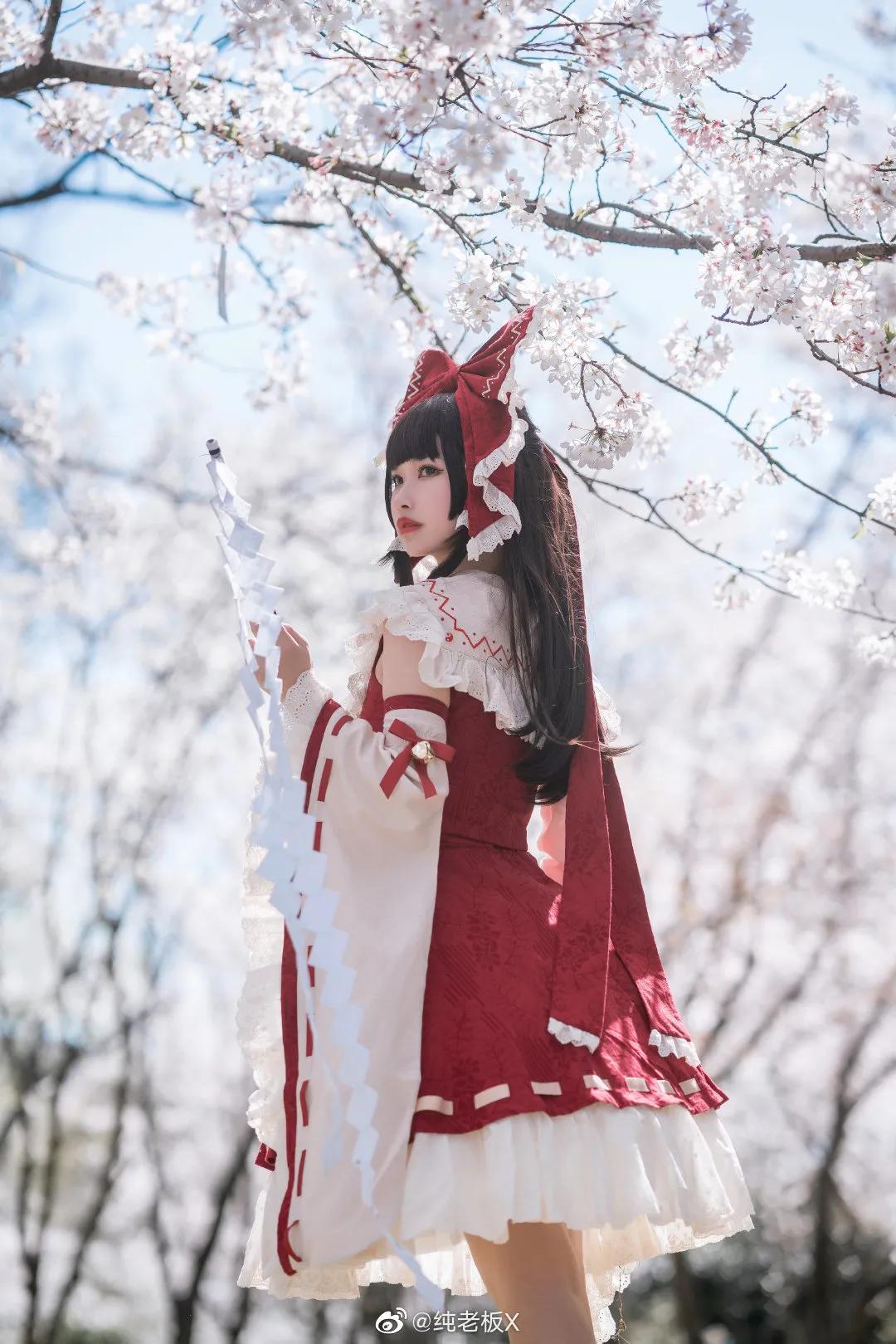 鐏垫ⅵ宸コcos缁垮瓙,鐏垫ⅵ宸コcos