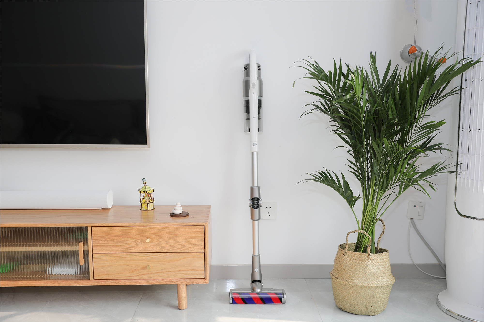 网易智造吸尘器t300-2,网易智造t110无线吸尘器