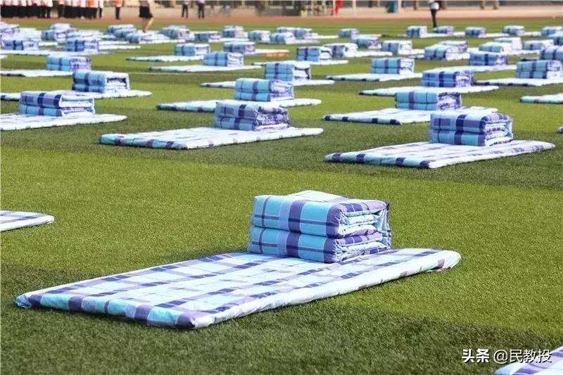 石家庄精英中学校长李金池纪录片,石家庄精英中学校长李金池被采访