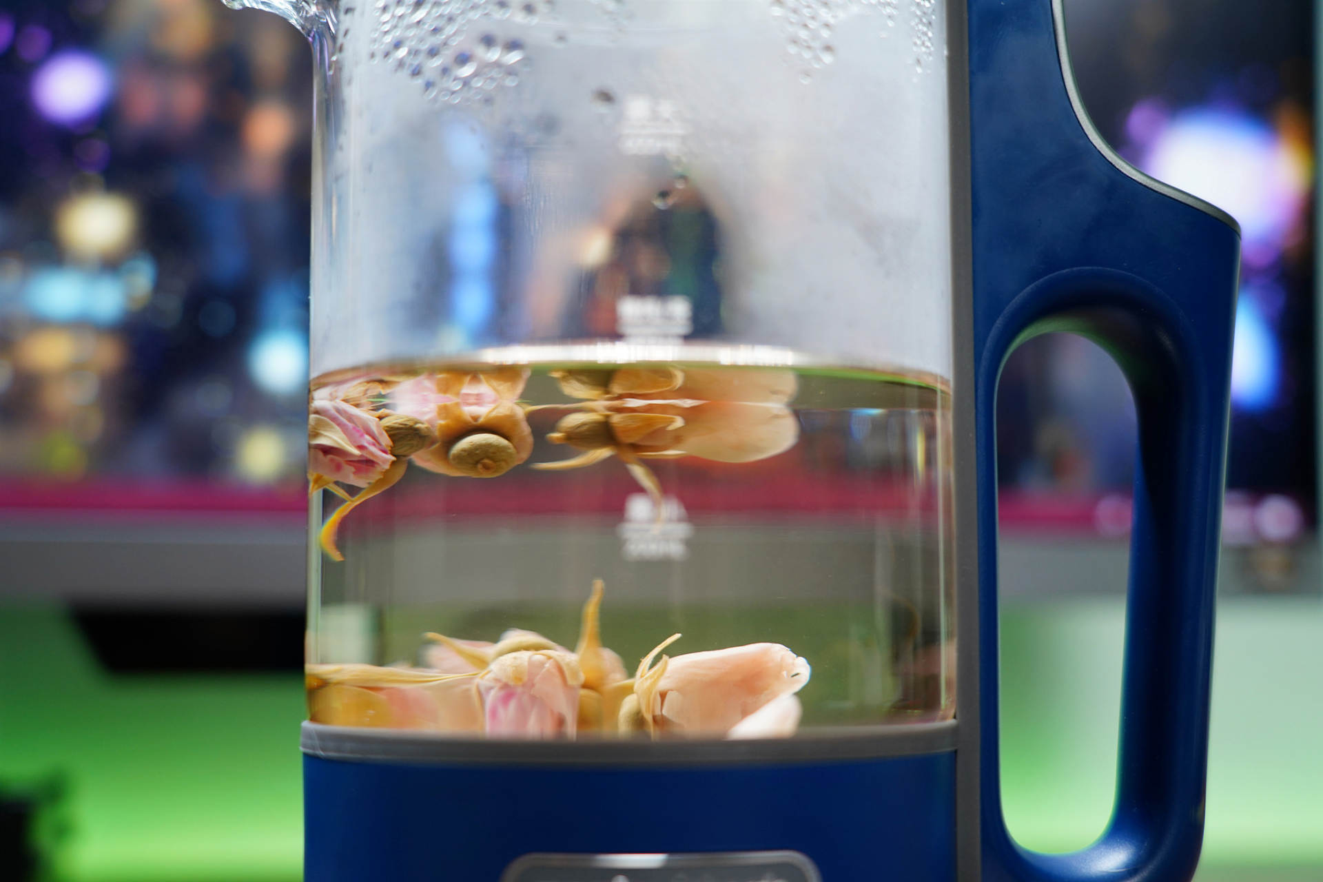 哪种牌子养生壶最好用又实惠,哪个牌子的养生壶好用小巧又实惠