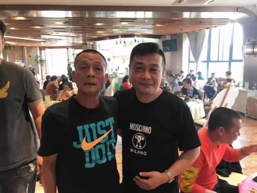 上海足球李中华,上海足球运动员李中华几岁