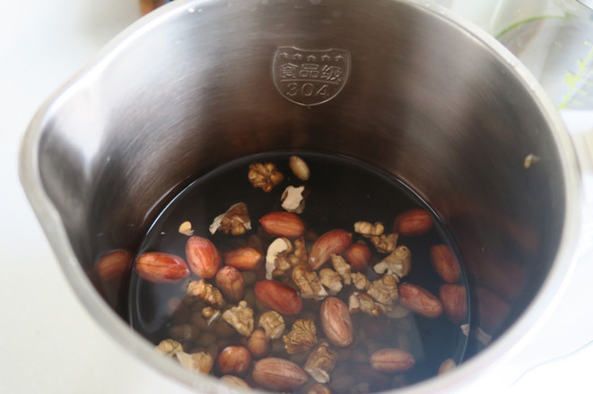 打豆浆，千万不要直接打成浆，早餐店老板说：加1步，豆浆更香浓