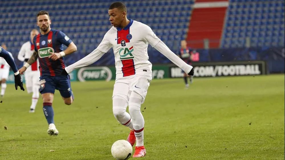 皮克巴萨欧冠,欧冠巴萨1-4巴黎皮克失落的身影