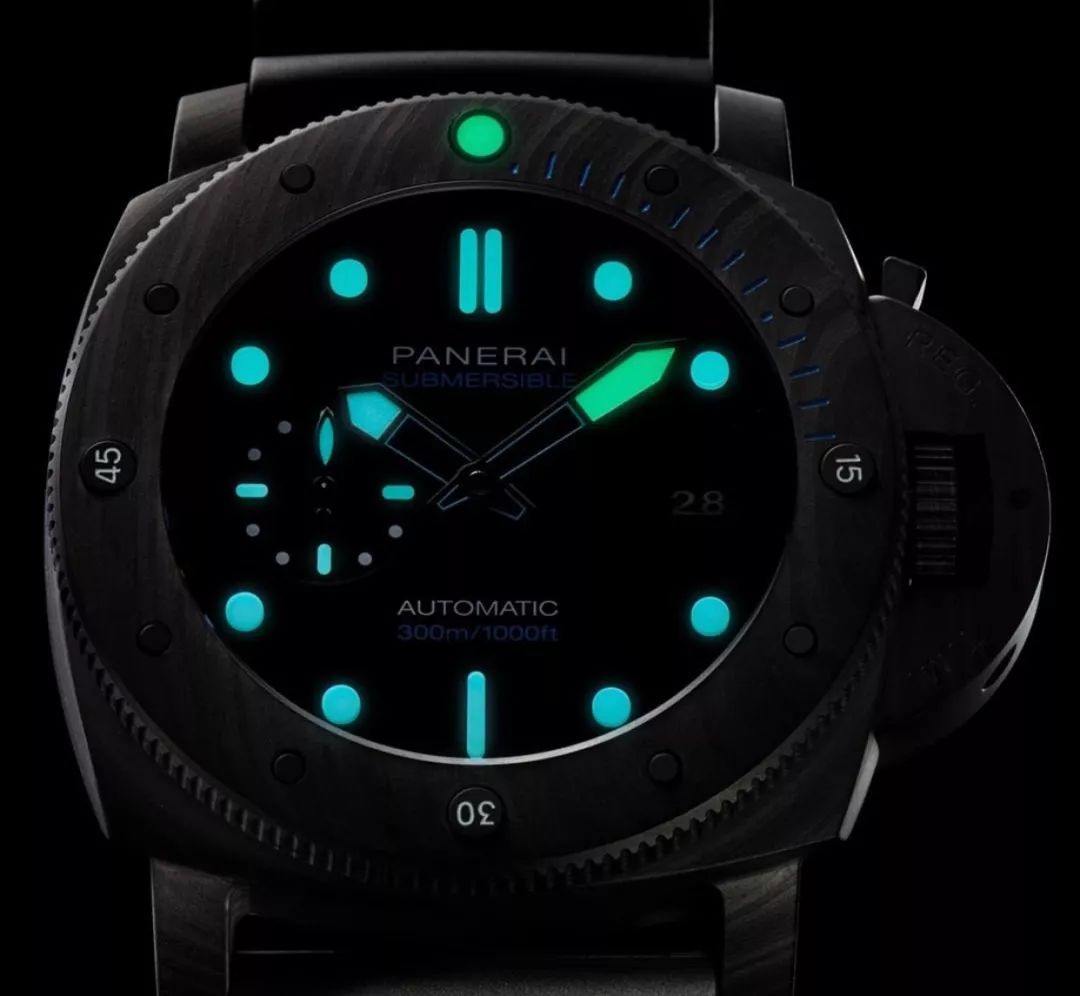 手表不能戴着洗澡,手表不能戴着洗澡解析