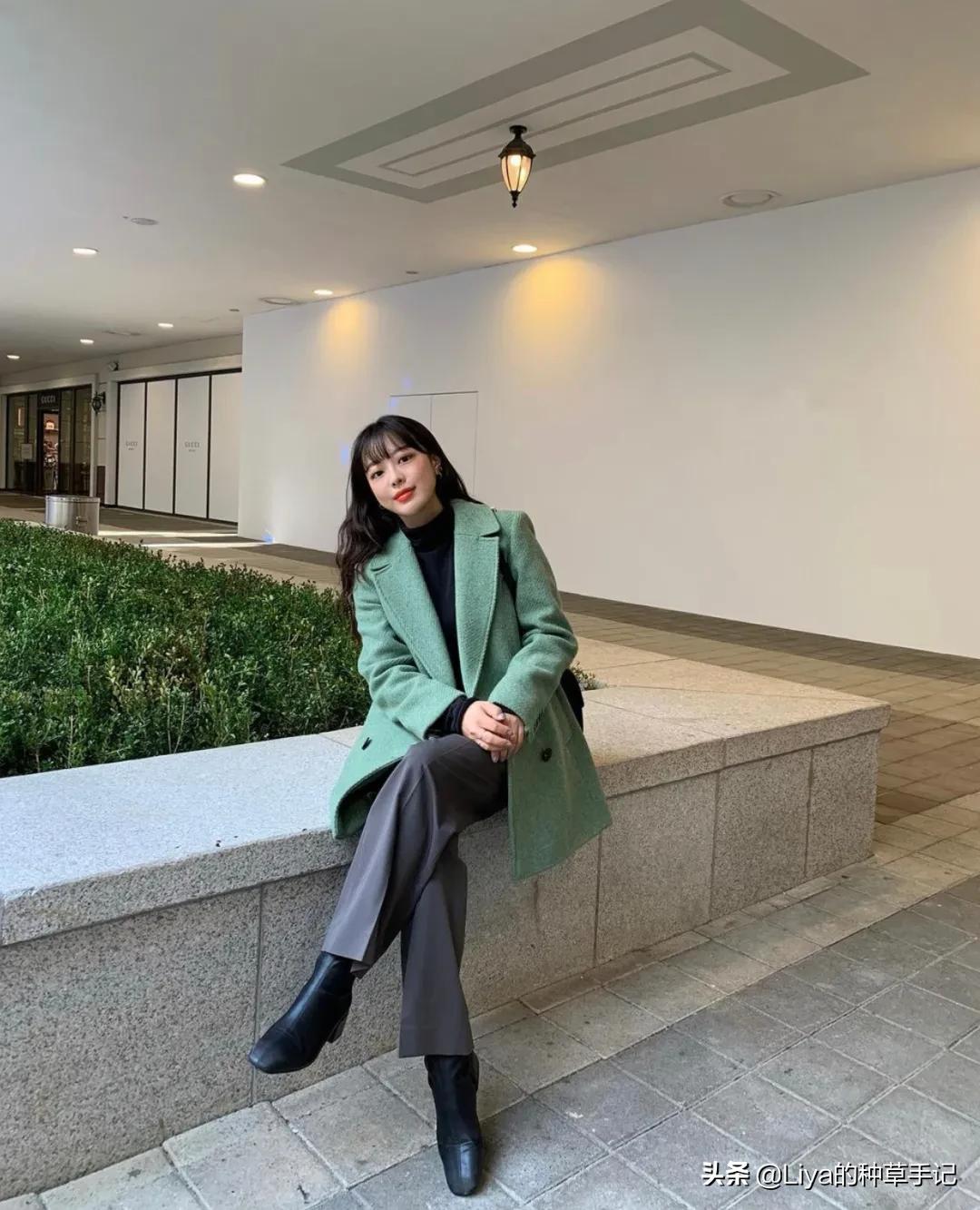 外套+小高领=今冬王炸组合