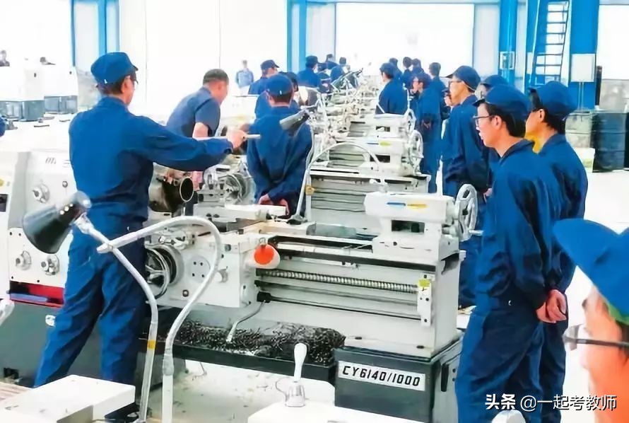 想要孩子没有前途怎么办,想要孩子学习一定要选择学校吗