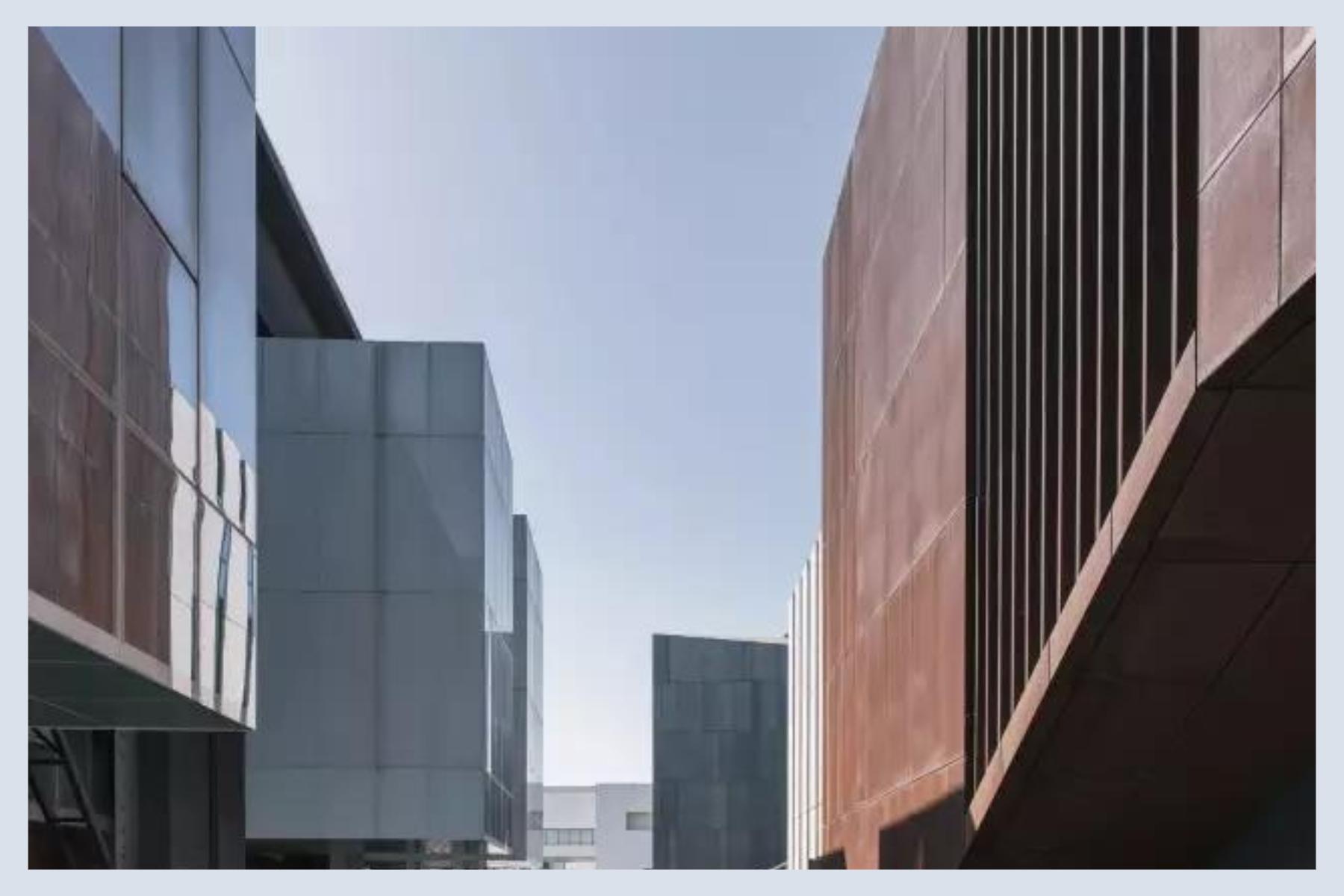 艺术与生活的交融别致居所,住在美术馆里是一种什么体验