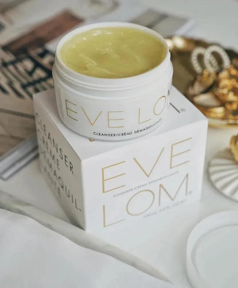 多个品牌出卸妆膏，不温不火的它注定要火？