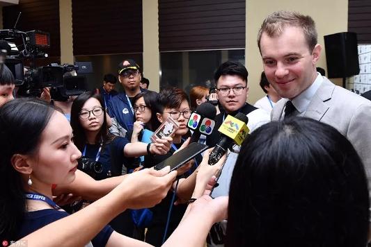 布拉切为什么代表菲律宾打比赛,布拉切最后一个赛季