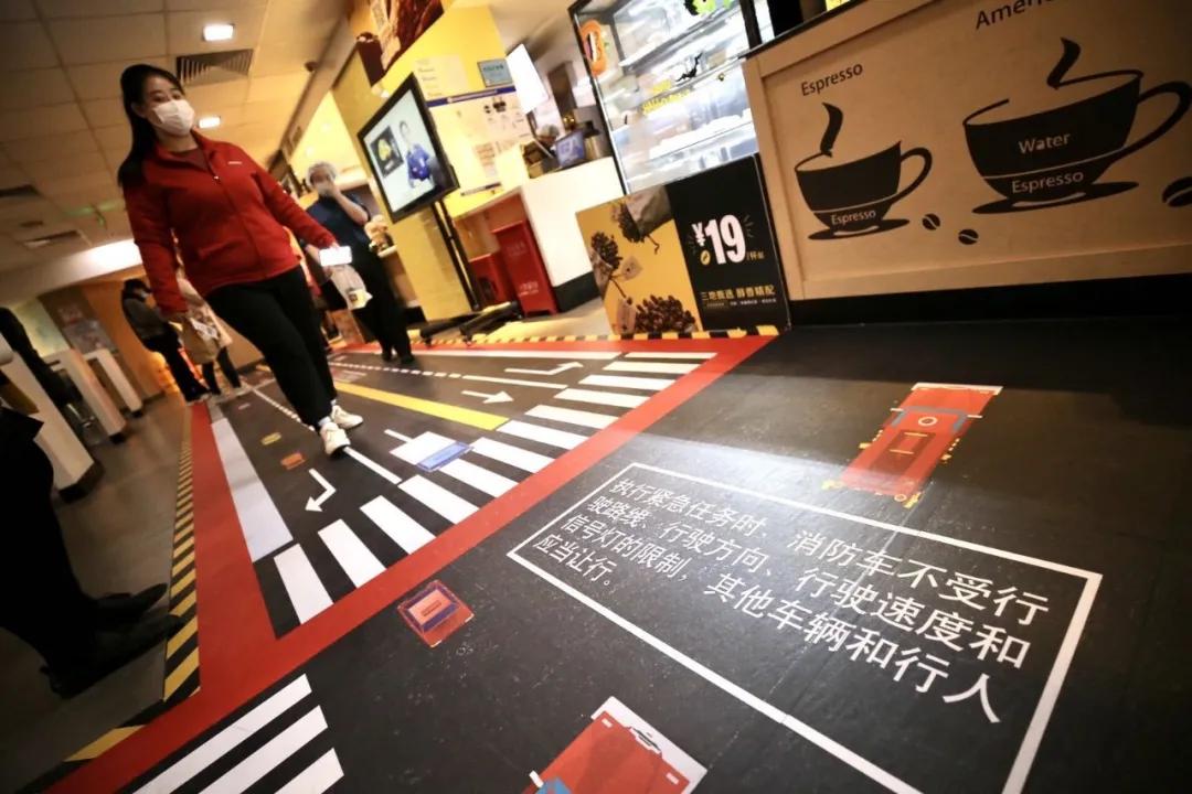 北京一家很火的餐厅,消防主题餐厅西单