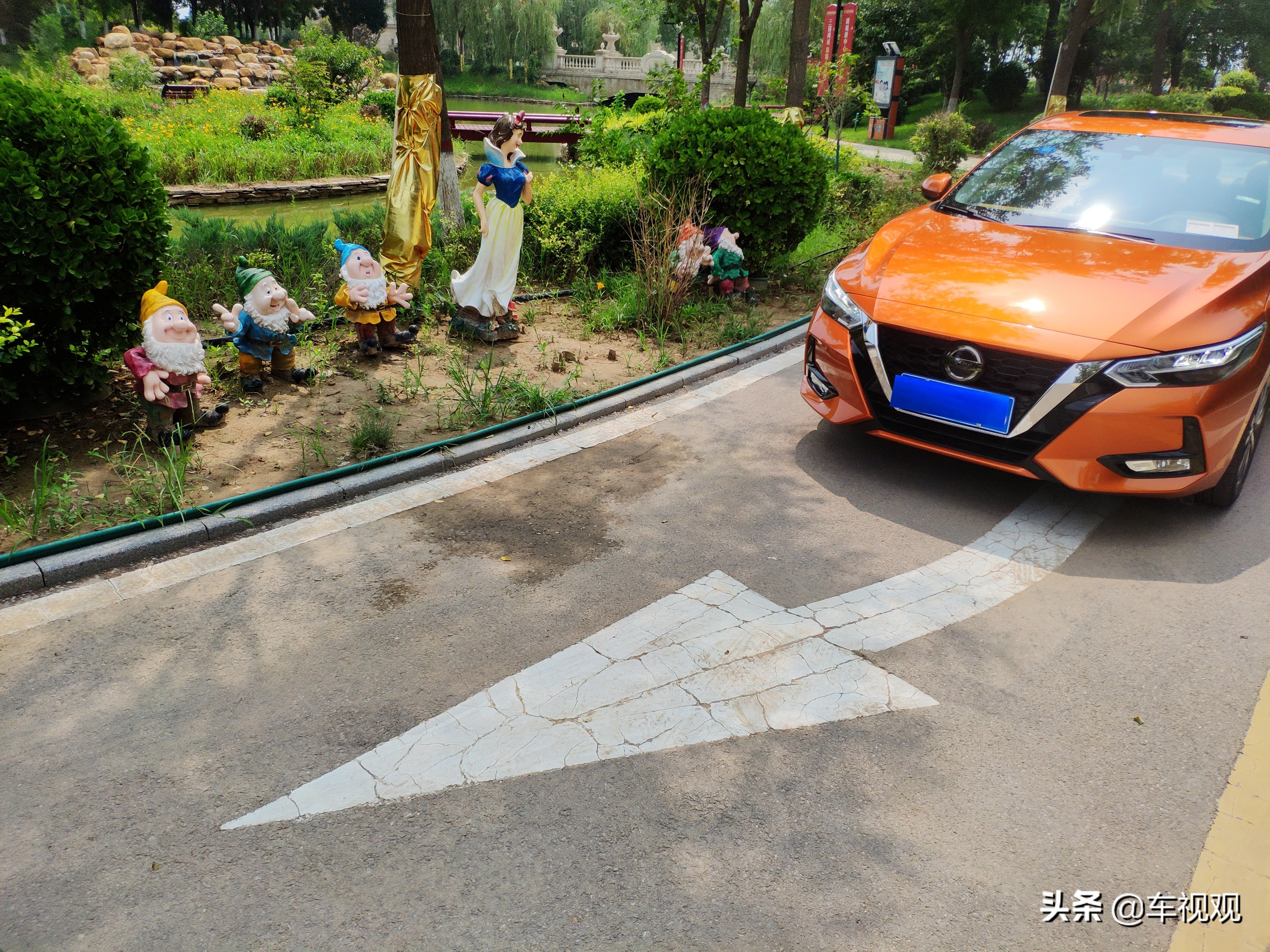 相信日系车的品质，花15万入手顶配日产轩逸，安全配置丰富