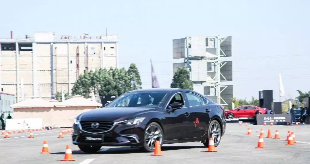 雅阁君威凯美瑞阿特兹怎么选,雅阁天籁凯美瑞迈腾君威对比