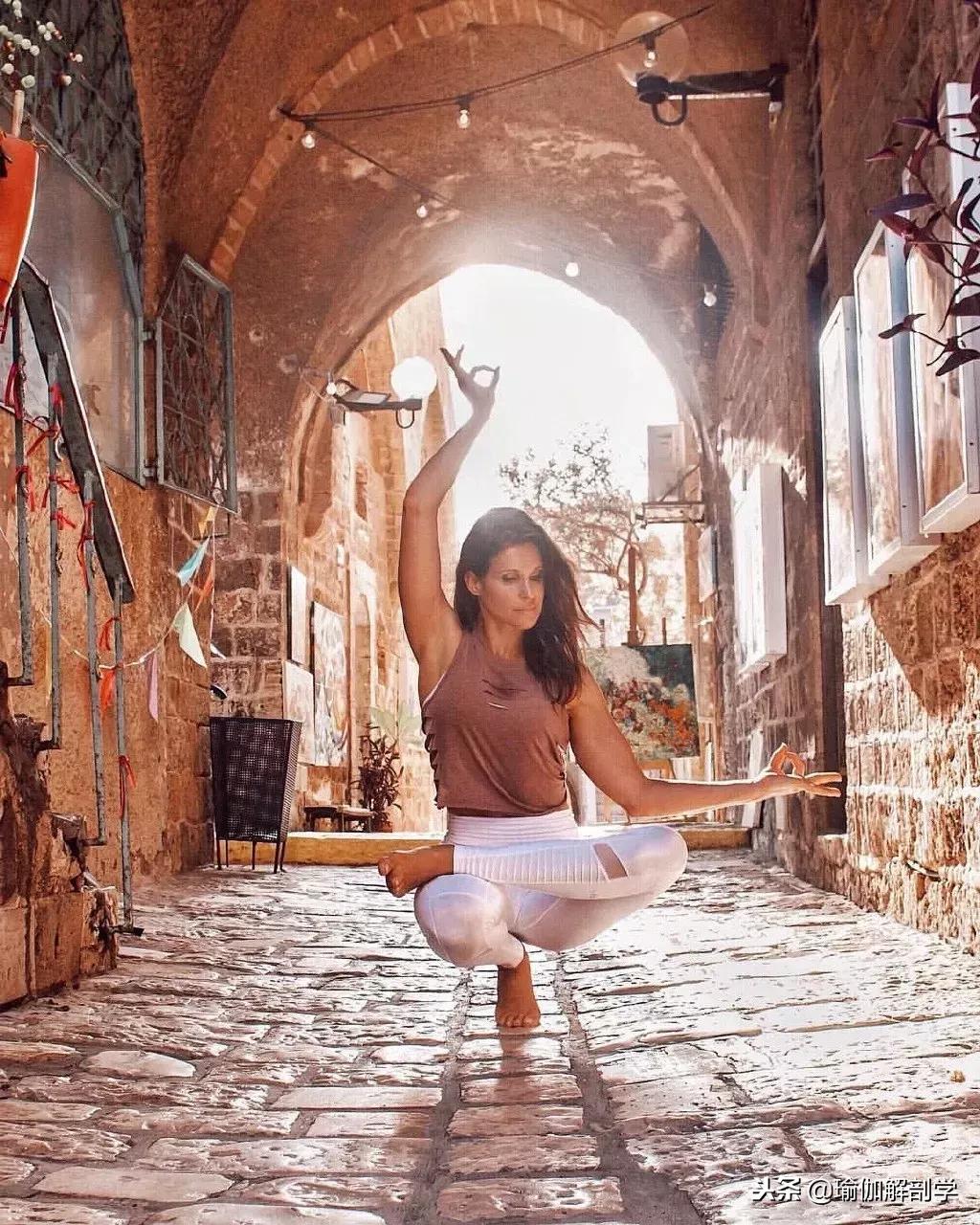 50多岁练瑜伽的好处和坏处,女生练瑜伽对男朋友有什么好处