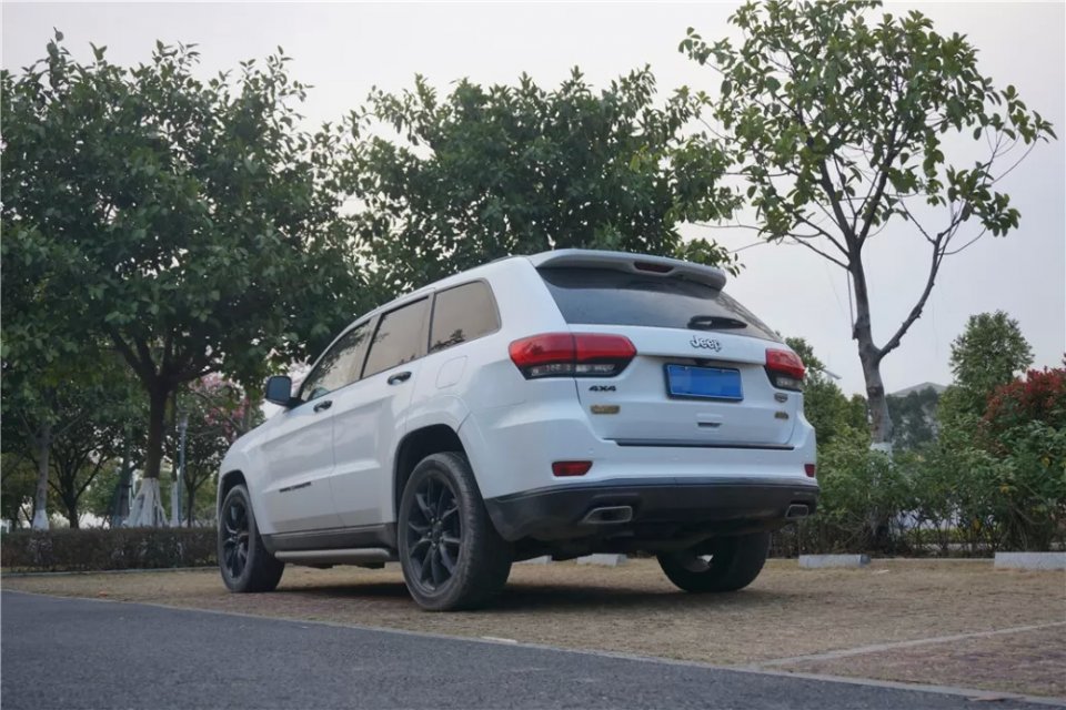 2017大切诺基3.0l基本操作流程,大切诺基3.0l值得入手吗