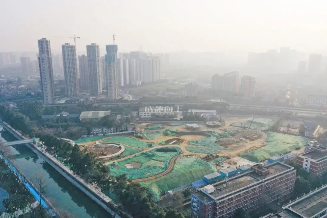 东南西北修公园大PK：城东，成华更凶还是龙泉更猛？