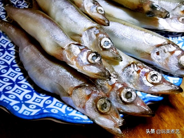 多春鱼的做法和配方,多春鱼怎么做最好吃最简单