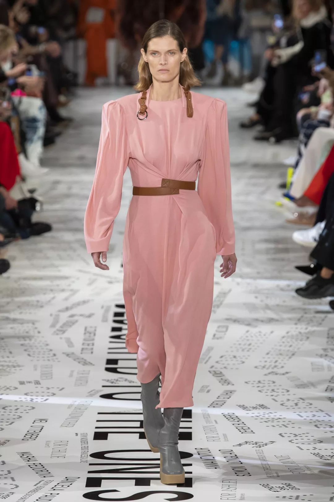 9大精选流行色,秋冬十大流行色排行榜