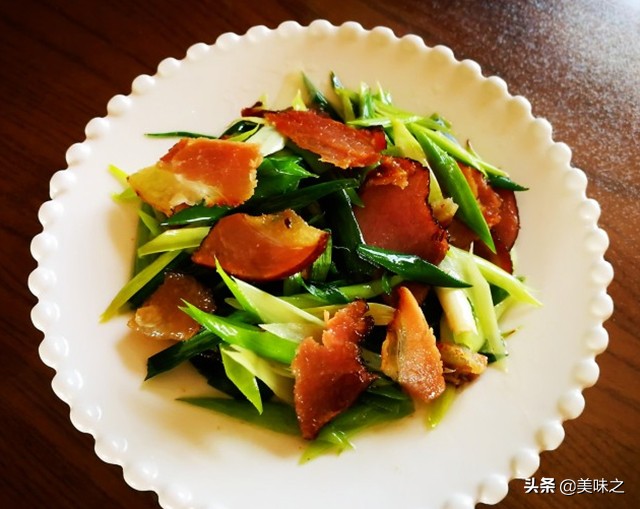 腊肉炒菜简单做法,腊肉炒菜的正宗做法