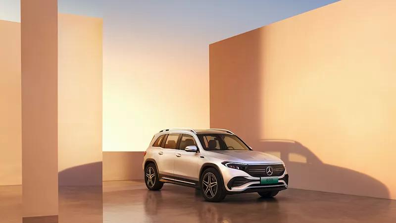 纯电奔驰eqb7座落地价多少钱,奔驰eqb纯电动车2023落地价