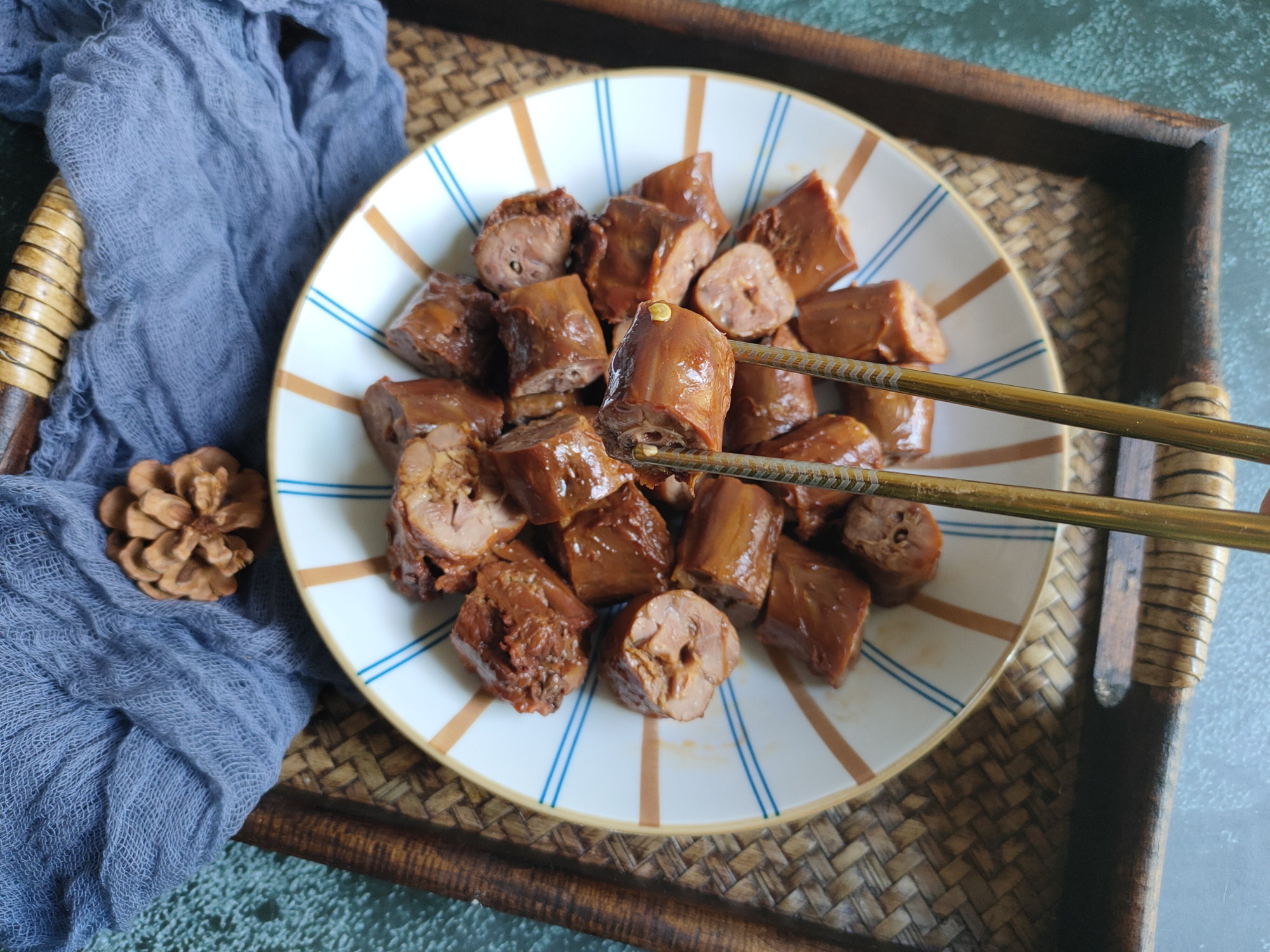 武汉香辣鸭脖最正宗配方,武汉辣鸭脖的正宗做法