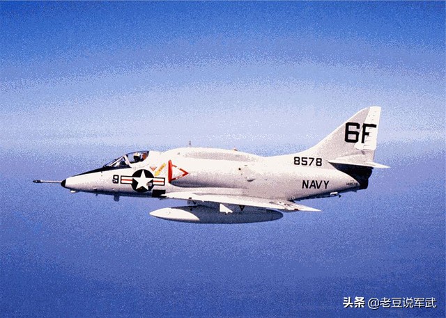 a-4天鹰舰载战斗攻击机,道格拉斯舰载机盘点