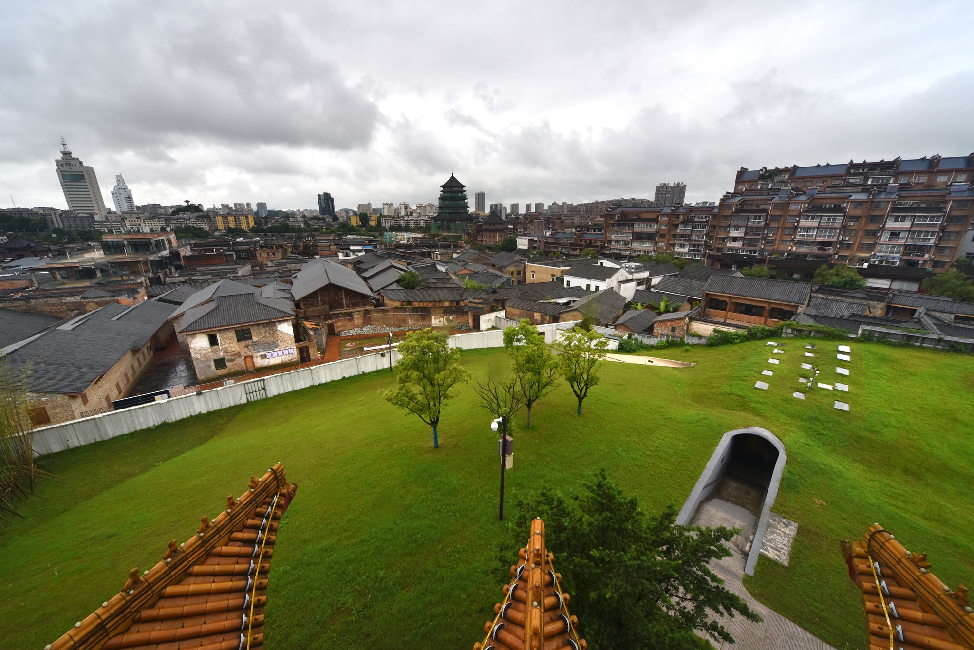 景德镇近代瓷器发展,千年瓷都景德镇有哪些瓷器