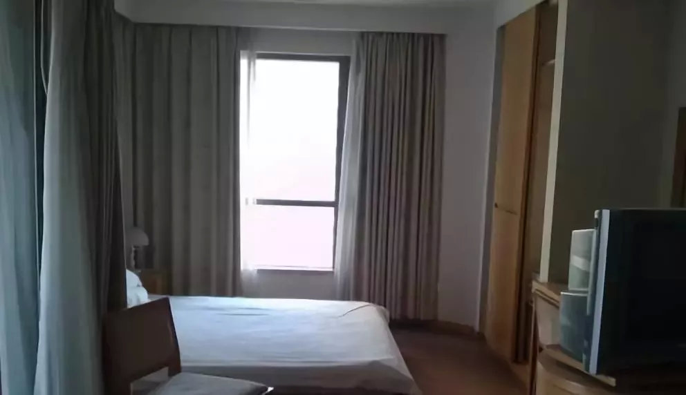 宾馆藏摄像头被发现,长春酒店摄像头