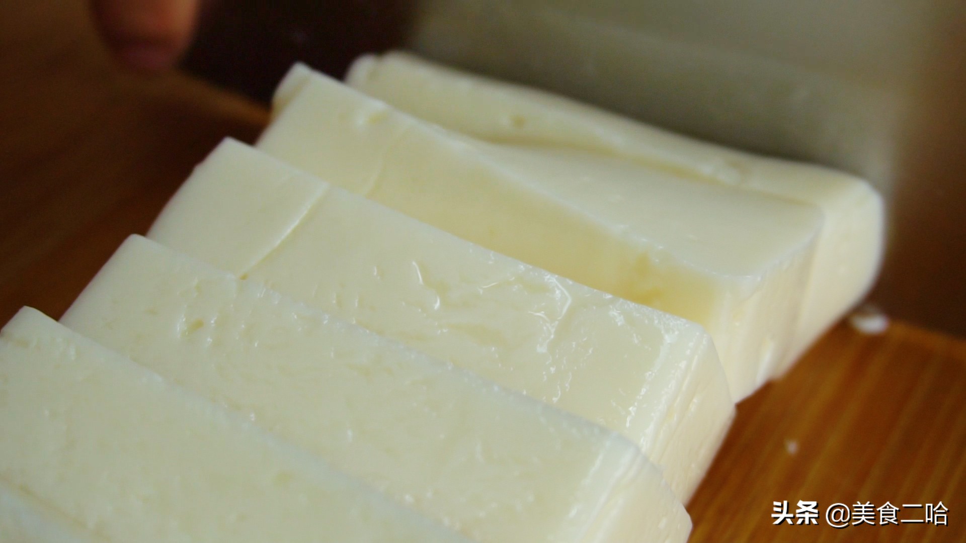 过期牛奶怎么做成炸鲜奶吧,快过期牛奶不要扔