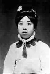 中国坚强不屈的女英烈影片,为共和国牺牲的革命女英烈