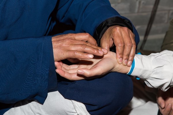 哪些病看中医好哪些病看西医好,什么病看中医比西医更有效