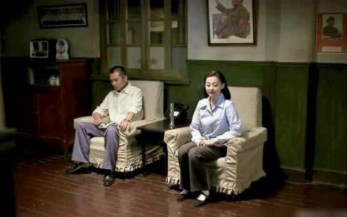 父母爱情老丁和吴医助,父母爱情里的吴医助是谁演的