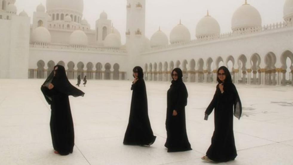 迪拜是现实的奇迹之城,奢华之城迪拜背后的故事