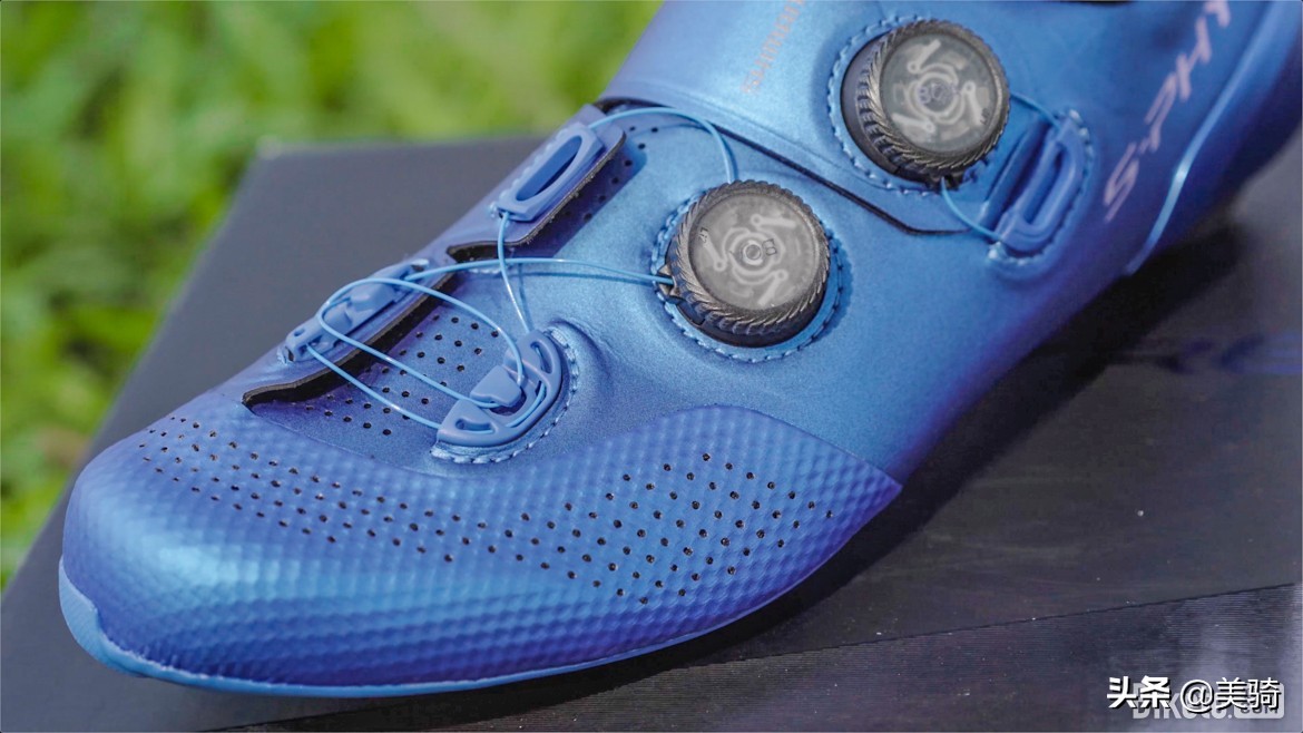 禧玛诺rc902顶级锁鞋,禧玛诺rc100锁鞋评测