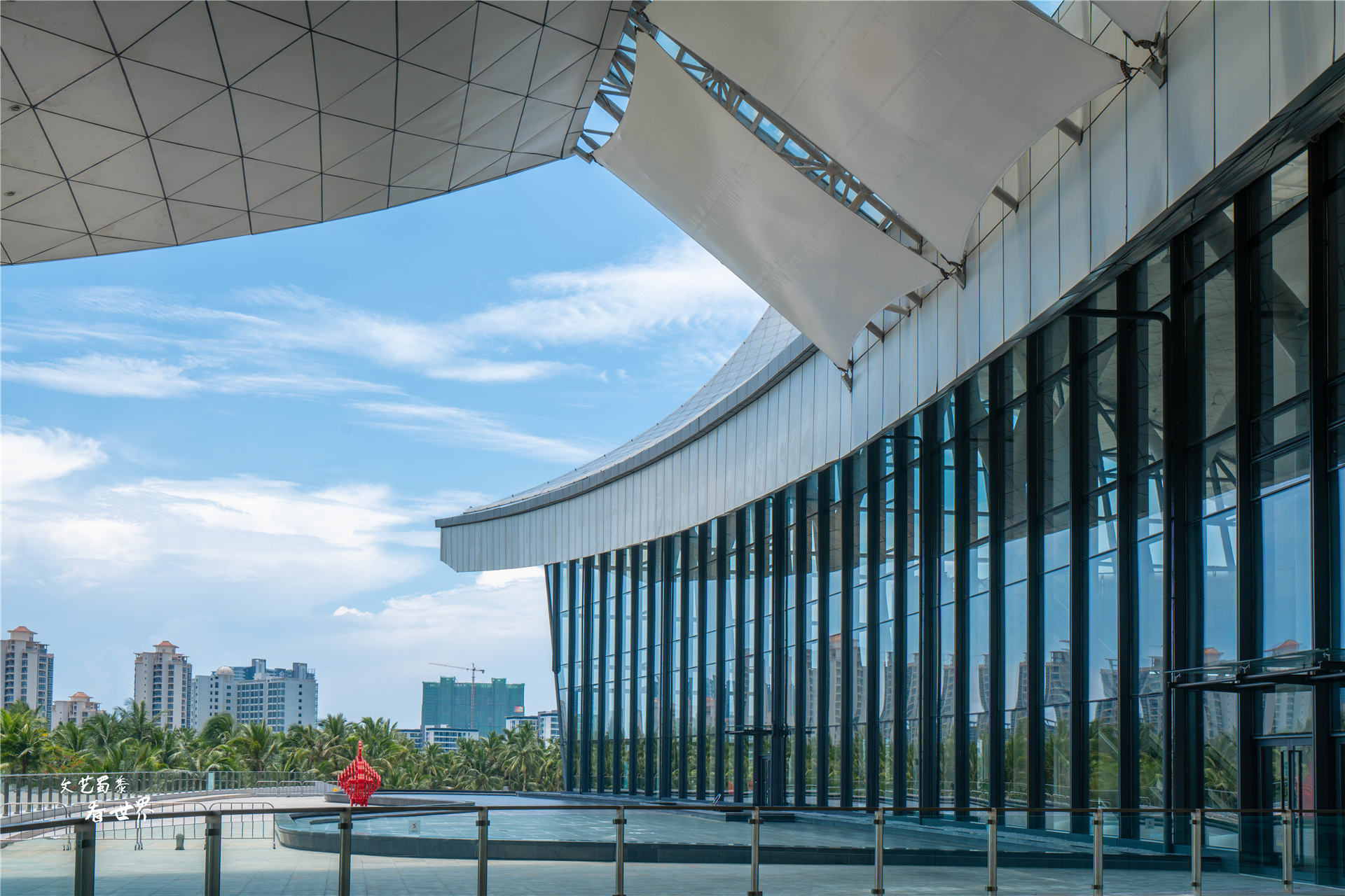 离开三亚的东北人都去哪了,三亚养老过冬好的地方每月多少钱