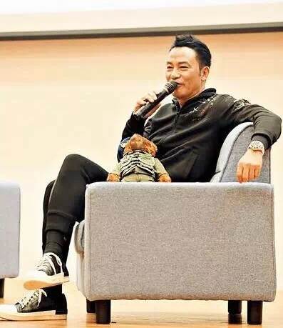 向华强有多少豪宅,任达华为什么不怕向华强