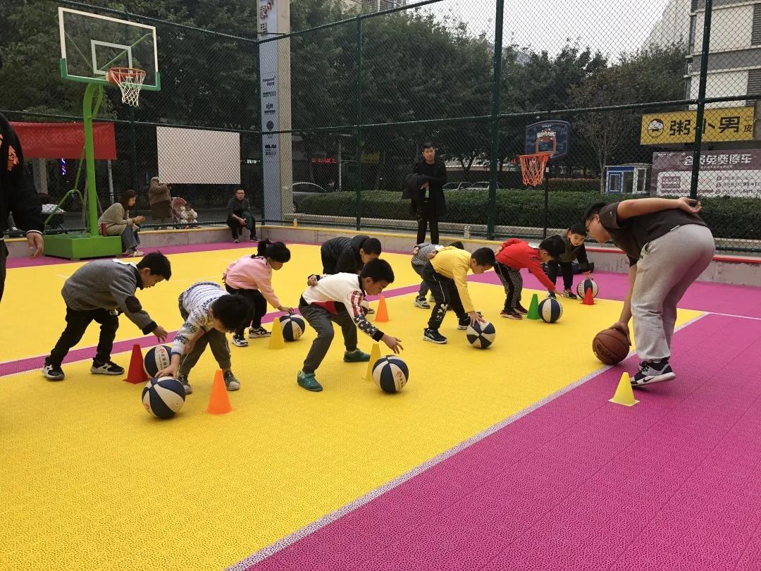 绡悆棣嗗紑涓氬厓鏃︾鐞冮個璇疯禌,鍏ㄥ憟浣撹偛涓績