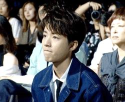 王俊凯打哈欠,王俊凯打哈欠的样子