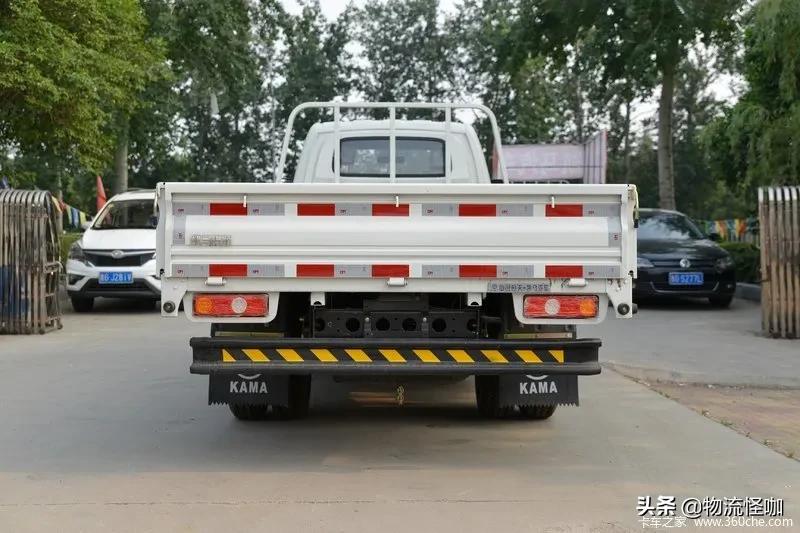 凯马锐航x3柴油版单排小货车3米98,凯马锐航x33.6单排栏板多少钱