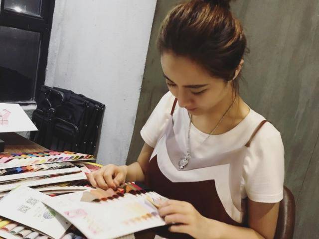 一年带货几十亿，吸引马云关晓彤古天乐，薇娅到底凭什么？