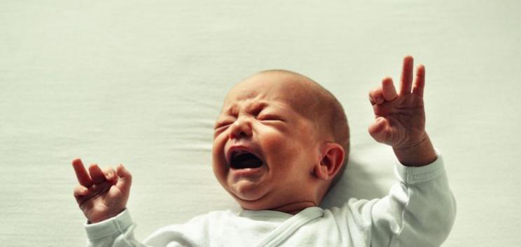 1岁多宝宝总是放屁什么原因,一岁多的宝宝总是放屁怎么回事