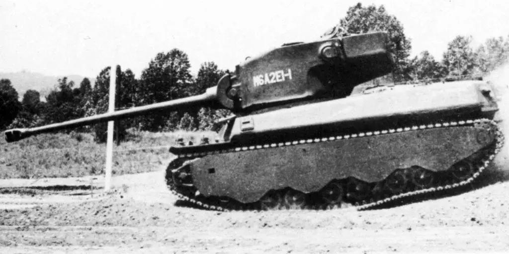 它是全游戏个头第一高的战车？居然还是曾经最稀有的金币重坦！