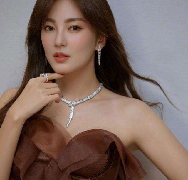 张予曦和张馨予对比照,张予曦张馨予身高对比