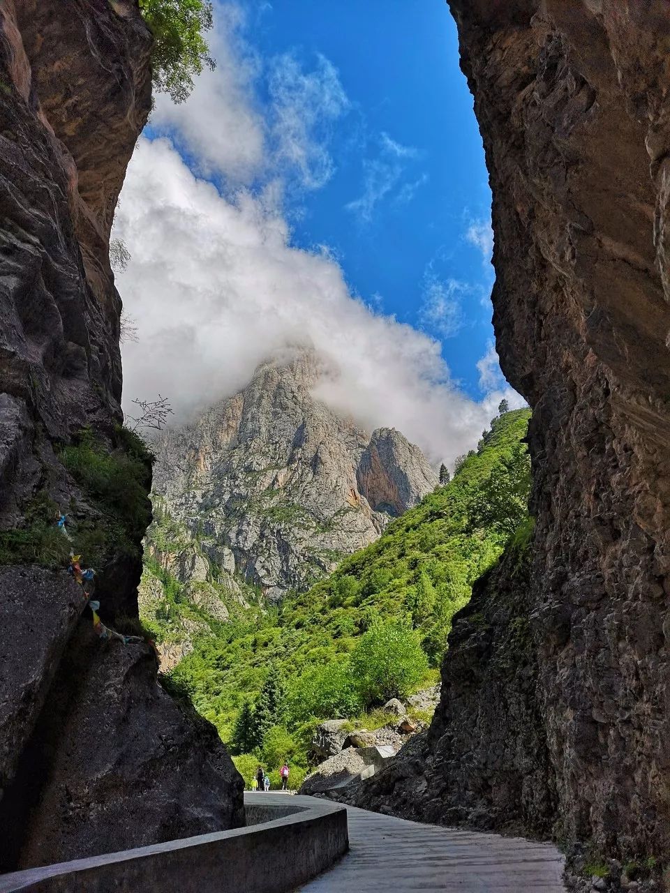 国内100条徒步路线,一生必去的10条徒步线