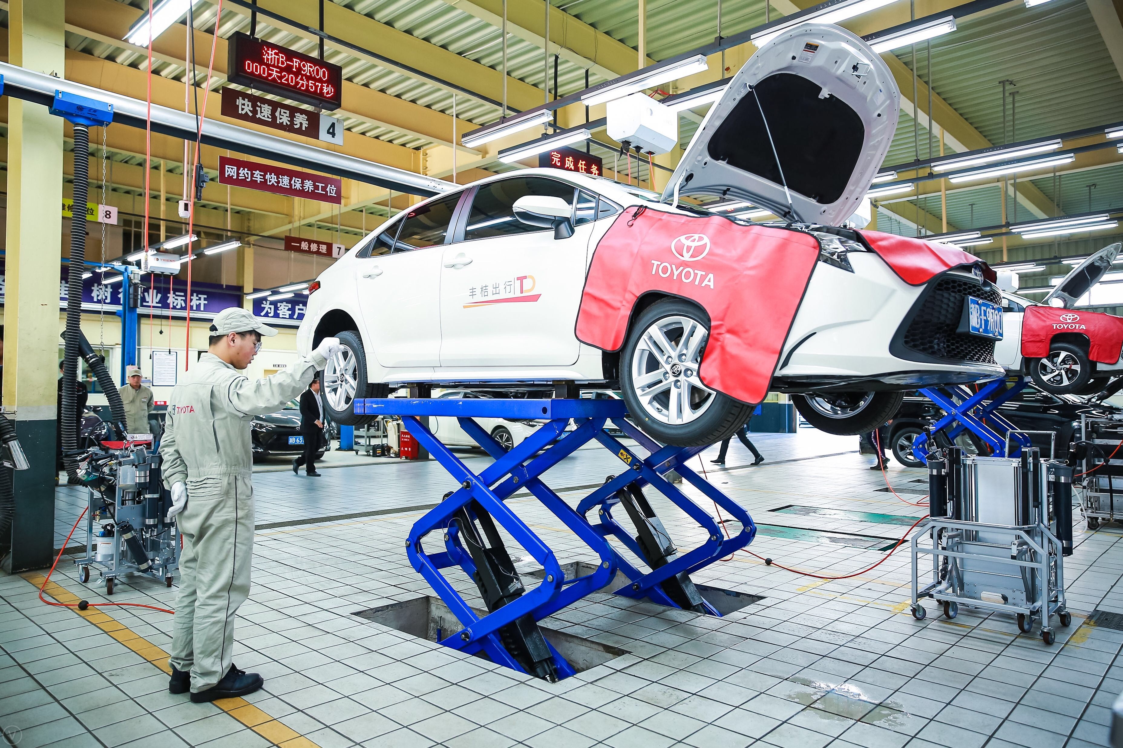 苏州网约车司机都用哪个平台,苏州网约车司机平台哪个赚得多